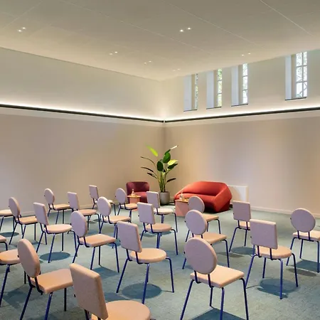 The Rebyl, Nijmegen, A Tribute Portfolio 4* Nimega