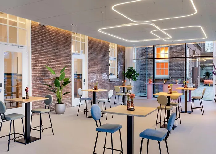 The Rebyl, Nijmegen, A Tribute Portfolio ניימכן