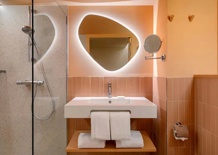 The Rebyl, Nijmegen, A Tribute Portfolio 4* 네이메헨