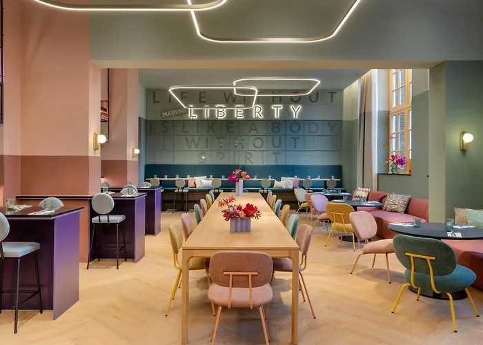 The Rebyl, Nijmegen, A Tribute Portfolio 호텔 4*